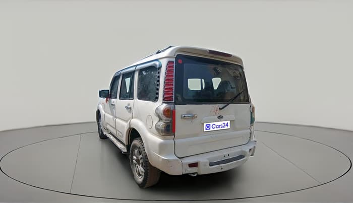 2011 Mahindra Scorpio VLX 2WD, Diesel, Manual, 2,48,966 km, exterior