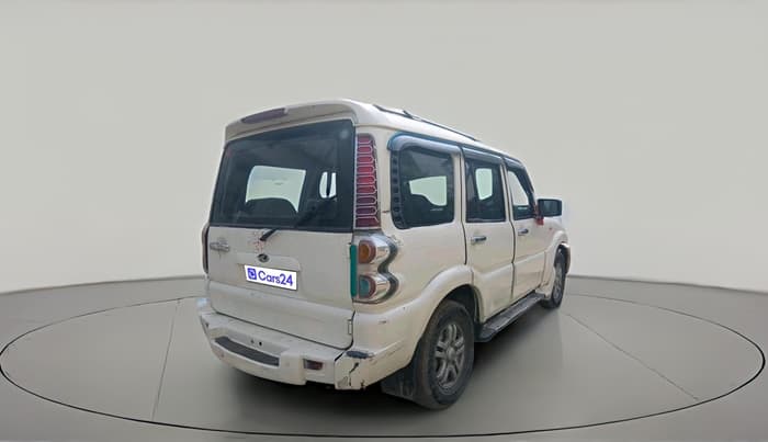2011 Mahindra Scorpio VLX 2WD, Diesel, Manual, 2,48,966 km, exterior