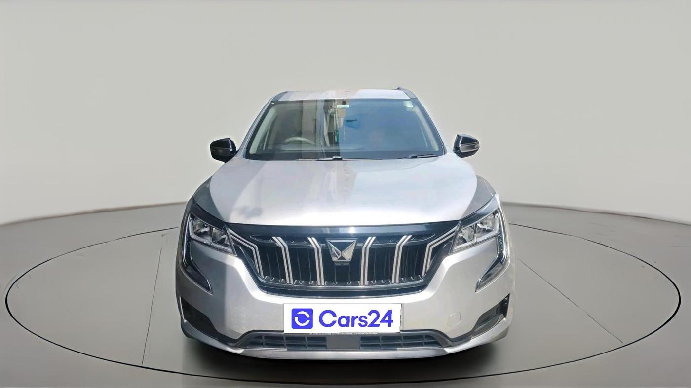 2022 Mahindra XUV700 MX D MT 5 STR, Diesel, Manual, 38,590 km, exterior