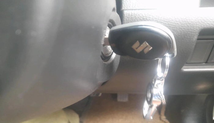 2016 Maruti Swift VXI, Petrol, Manual, 1,17,471 km, interior