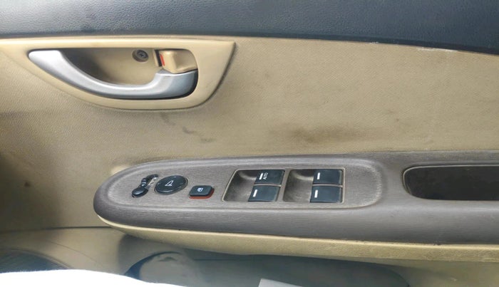 2013 Honda Amaze 1.5L I-DTEC VX, Diesel, Manual, 65,371 km, interior