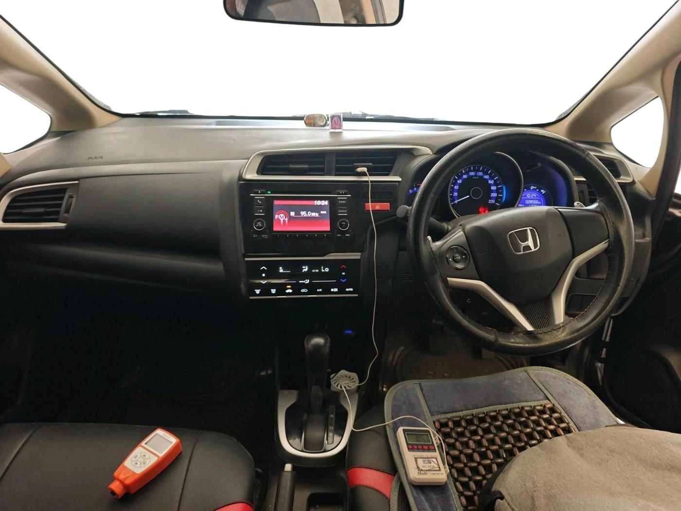 2016 Honda Jazz 1.2L I-VTEC V AT, Petrol, Automatic, 28,566 km, interior