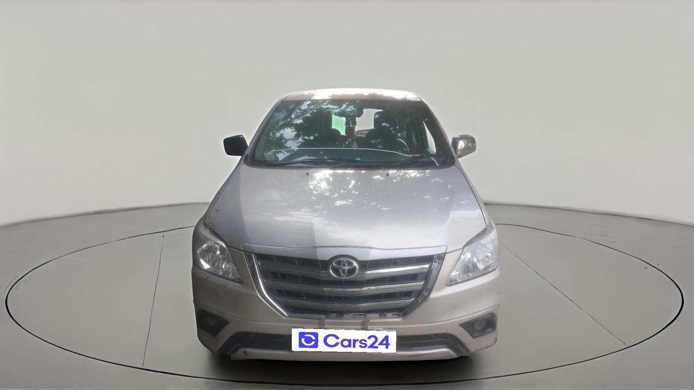 2012 Toyota Innova GX 2.5 7 STR, Diesel, Manual, 2,06,178 km, exterior
