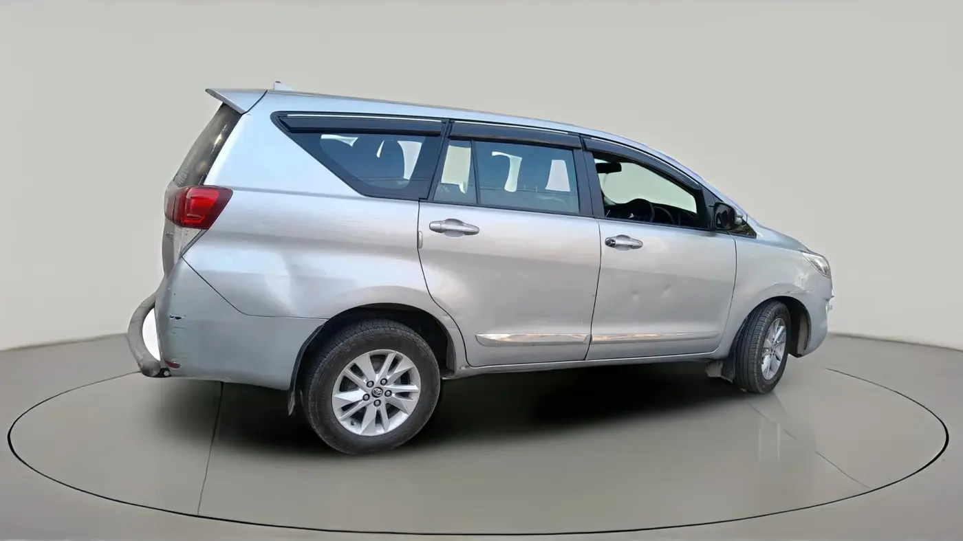 2018 Toyota Innova Crysta 2.4 G 8 STR, Diesel, Manual, 1,68,418 km, exterior