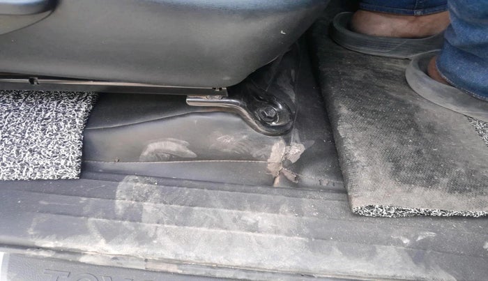 2018 Toyota Innova Crysta 2.4 G 8 STR, Diesel, Manual, 1,68,418 km, interior