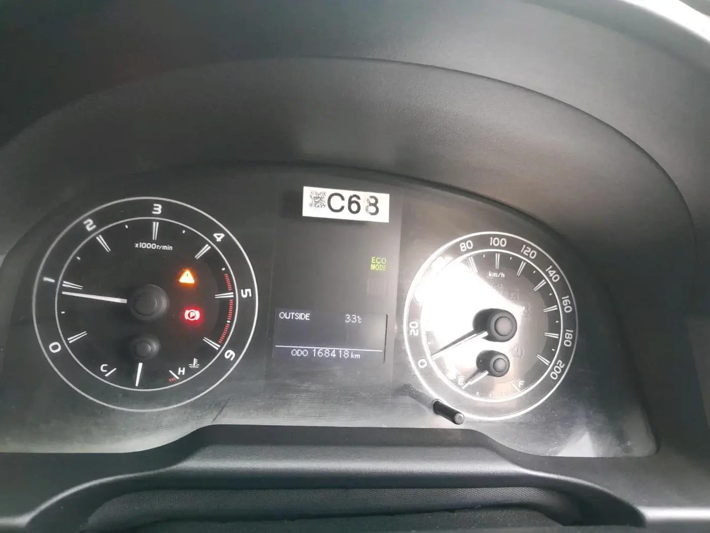 2018 Toyota Innova Crysta 2.4 G 8 STR, Diesel, Manual, 1,68,418 km, interior
