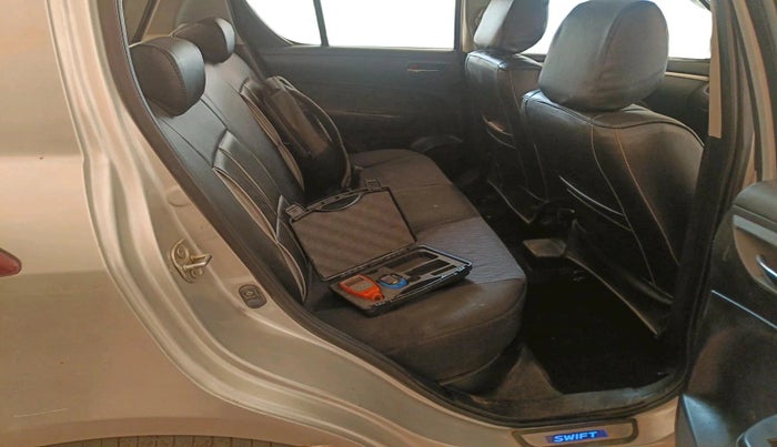 2015 Maruti Swift VXI, Petrol, Manual, 1,35,520 km, interior