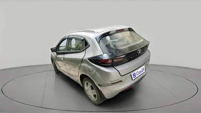2020 Tata ALTROZ XT PETROL, CNG, Manual, 55,470 km, exterior