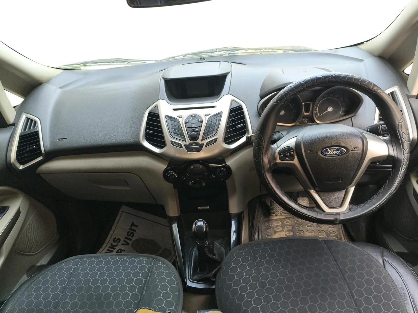2013 Ford Ecosport TITANIUM 1.0L ECOBOOST, Petrol, Manual, 98,335 km, interior