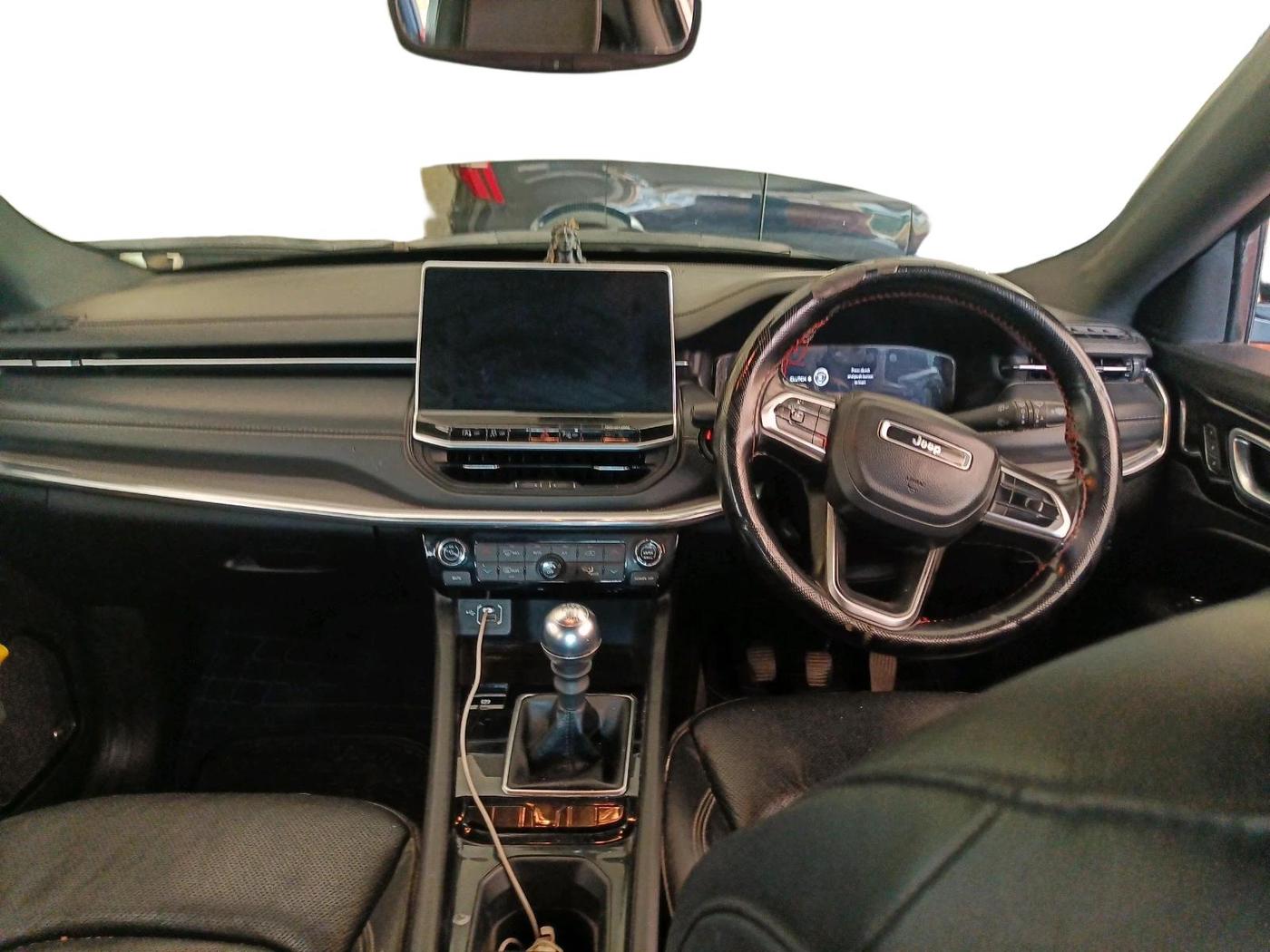 2022 Jeep Compass MODEL S (O) 2.0 DIESEL, Diesel, Manual, 1,06,442 km, interior