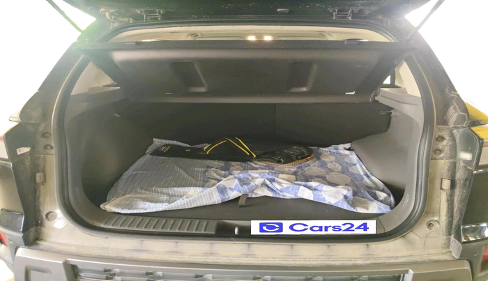2025 Hyundai Creta EX 1.5 PETROL, Petrol, Manual, 8,376 km, exterior