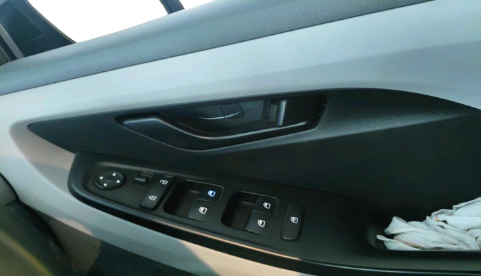2025 Hyundai Creta EX 1.5 PETROL, Petrol, Manual, 8,376 km, interior