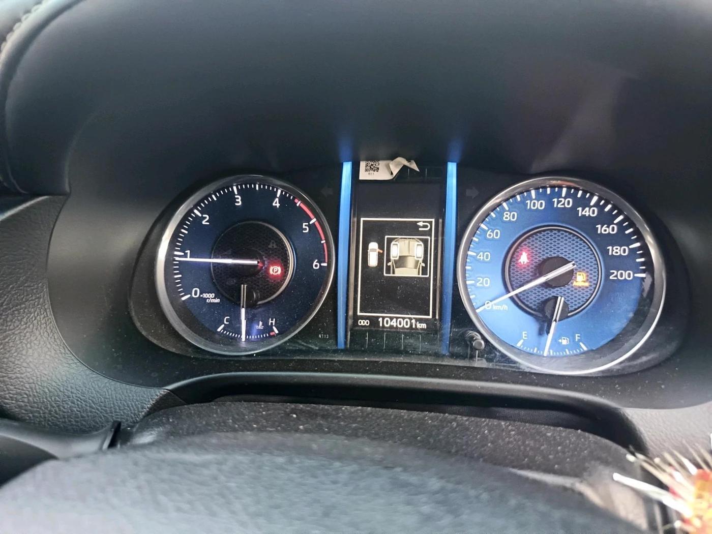 2022 Toyota Fortuner 4X2 MT 2.8 DIESEL, Diesel, Manual, 1,04,001 km, interior