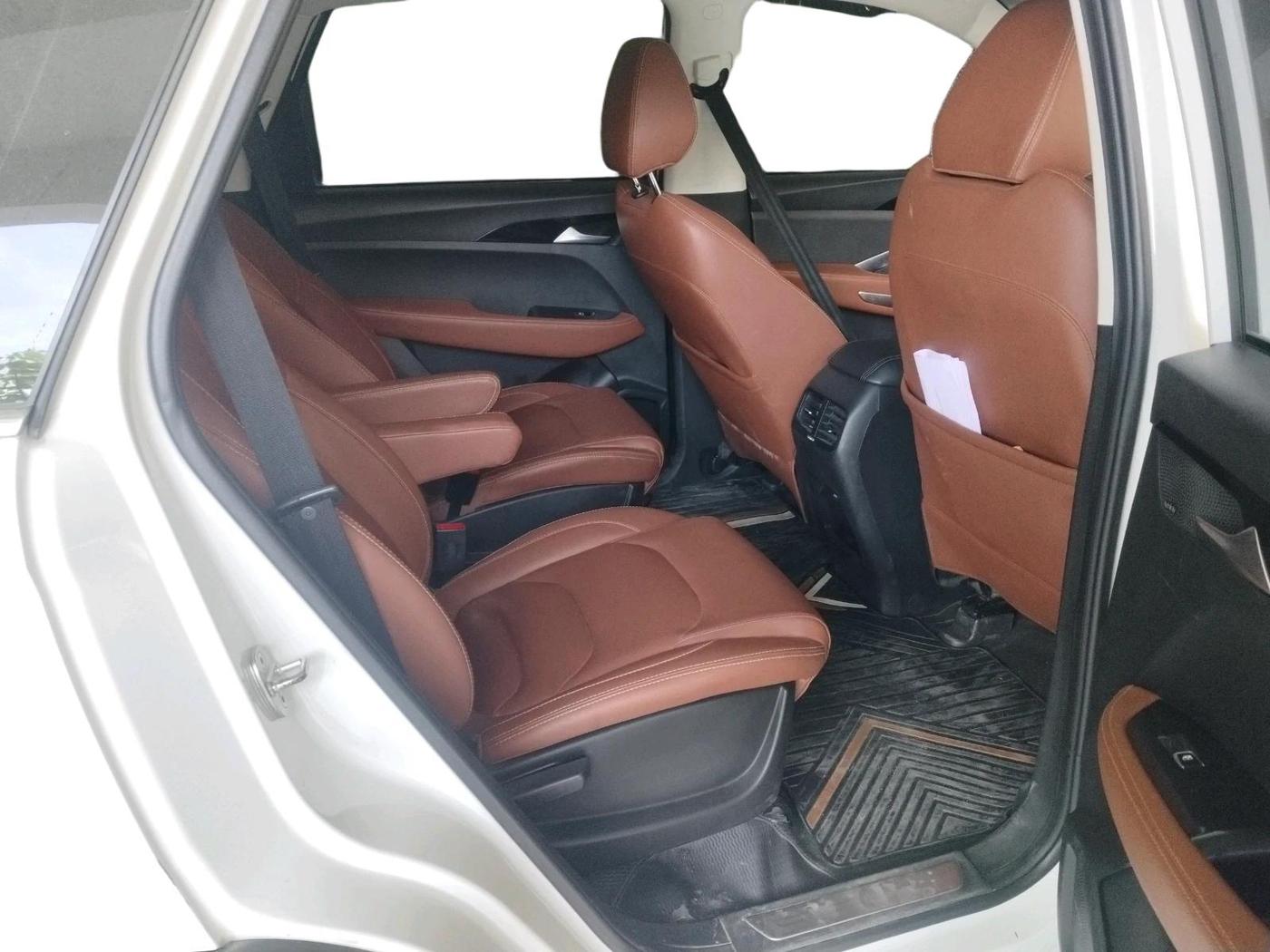2022 MG HECTOR PLUS SHARP 2.0 DIESEL TURBO MT 6-STR, Diesel, Manual, 37,069 km, interior