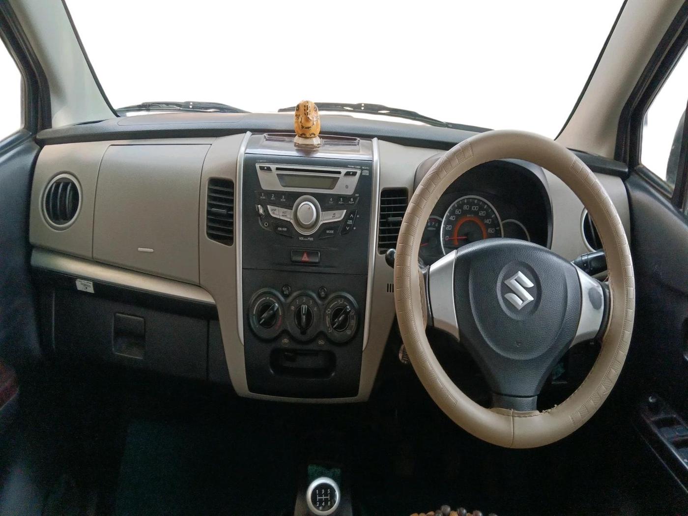 2016 Maruti Wagon R 1.0 VXI, Petrol, Manual, 31,069 km, interior