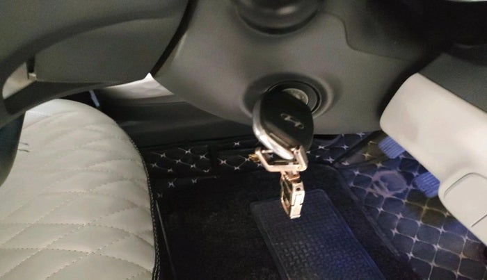 2023 Hyundai GRAND I10 NIOS SPORTZ 1.2 KAPPA VTVT, Petrol, Manual, 24,428 km, interior