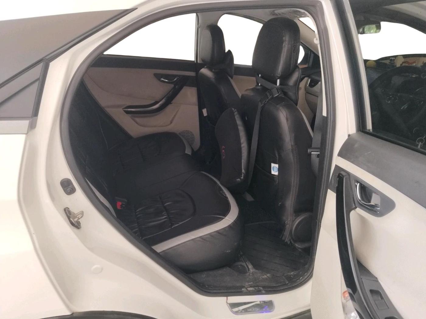 2022 Tata NEXON XZ PETROL, Petrol, Manual, 37,606 km, interior