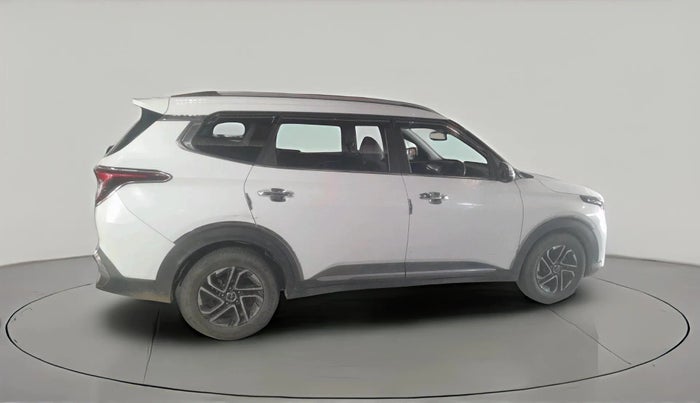 2022 KIA CARENS LUXURY PLUS 1.4 PETROL DCT 6 STR, Petrol, Automatic, 99,480 km, exterior