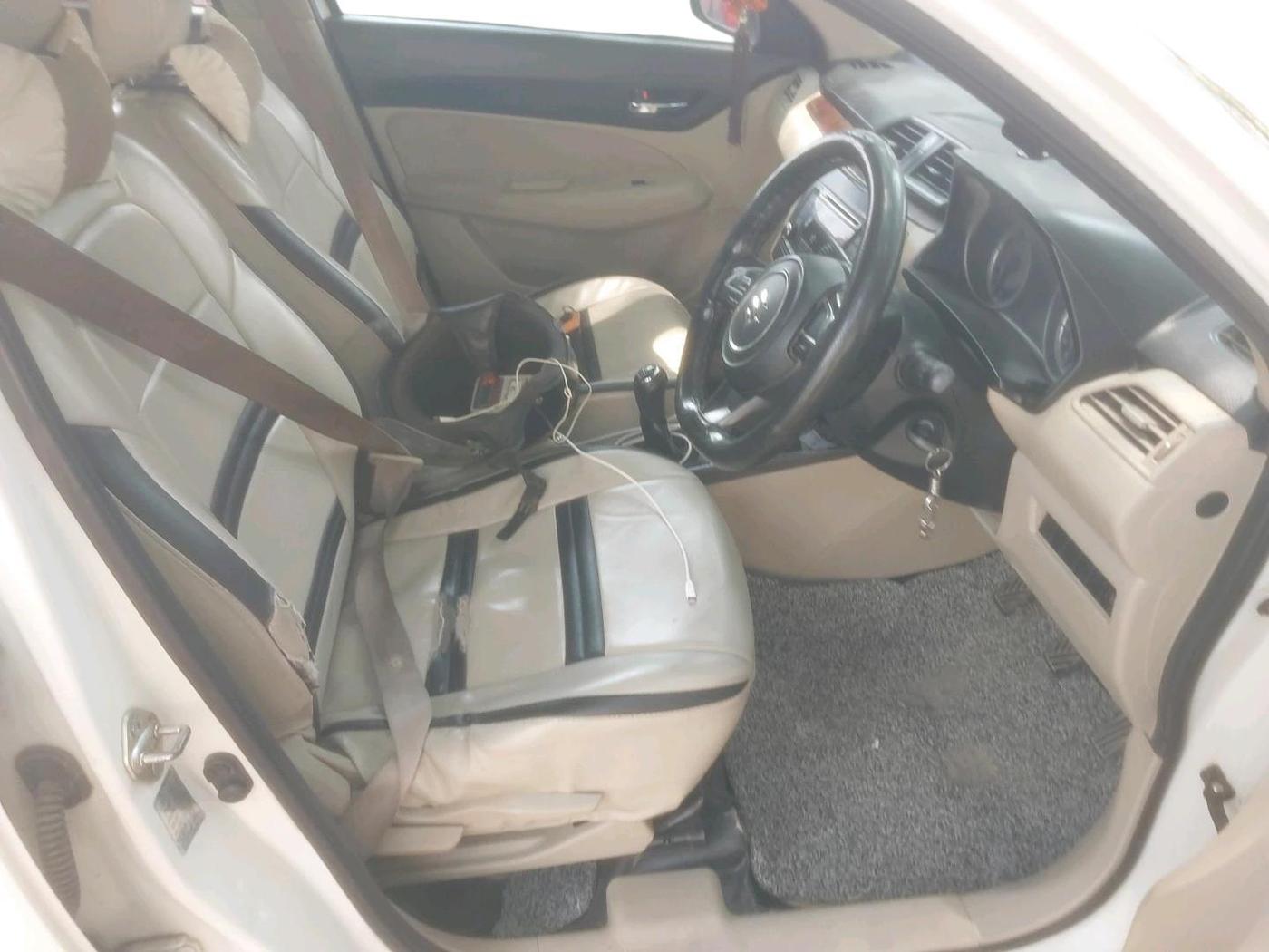 2018 Maruti Dzire VDI, Diesel, Manual, 1,26,854 km, interior