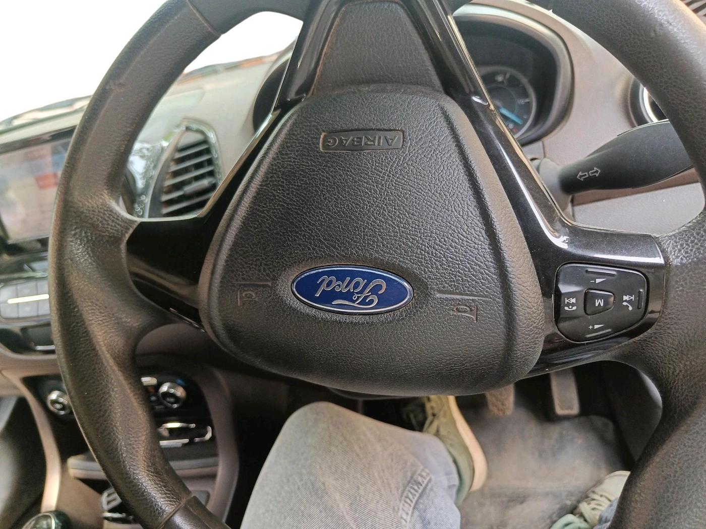 2019 Ford FREESTYLE TITANIUM 1.2 PETROL, Petrol, Manual, 41,000 km, interior