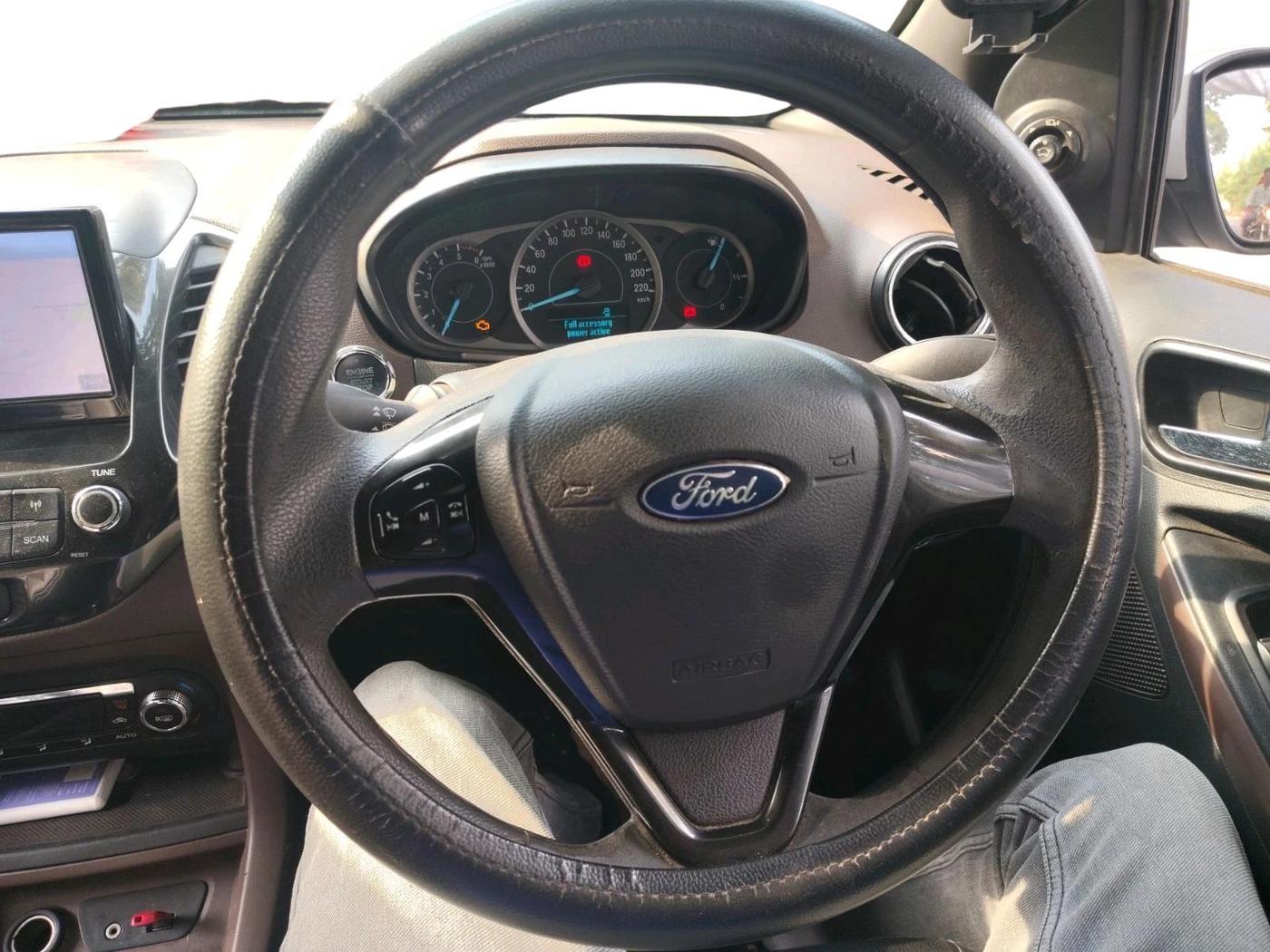 2019 Ford FREESTYLE TITANIUM 1.5 DIESEL, Diesel, Manual, 2,38,220 km, interior