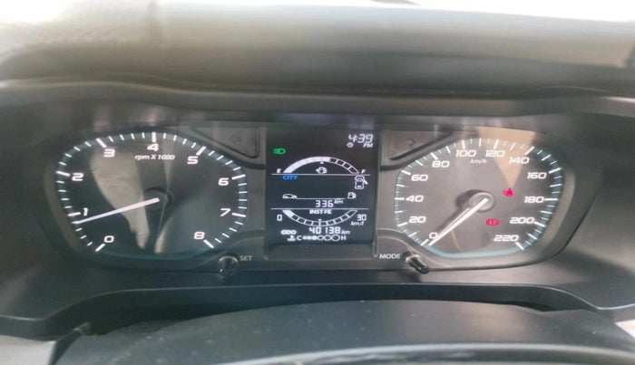 2023 Tata ALTROZ XZ DIESEL, Diesel, Manual, 40,138 km, interior