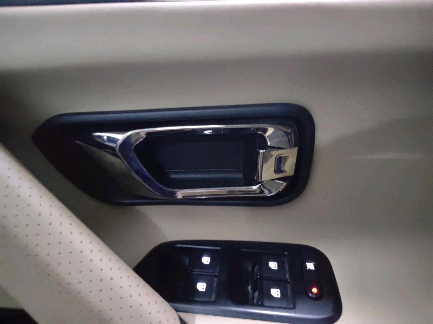 2021 Tata Safari XZ PLUS ADVENTURE 7STR, Diesel, Manual, 70,121 km, interior