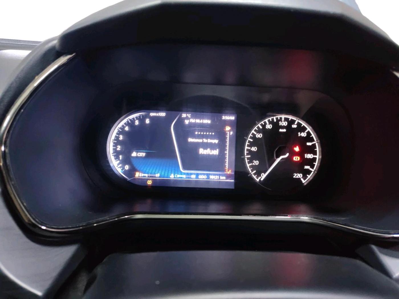 2021 Tata Safari XZ PLUS ADVENTURE 7STR, Diesel, Manual, 70,121 km, interior