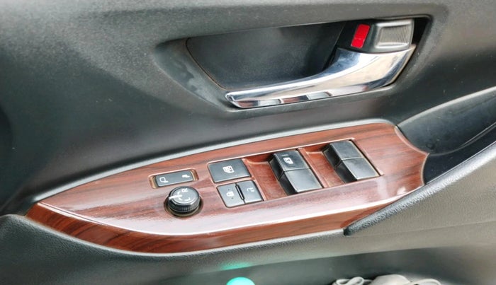 2018 Toyota Innova Crysta 2.4 GX 8 STR, Diesel, Manual, 1,45,696 km, interior