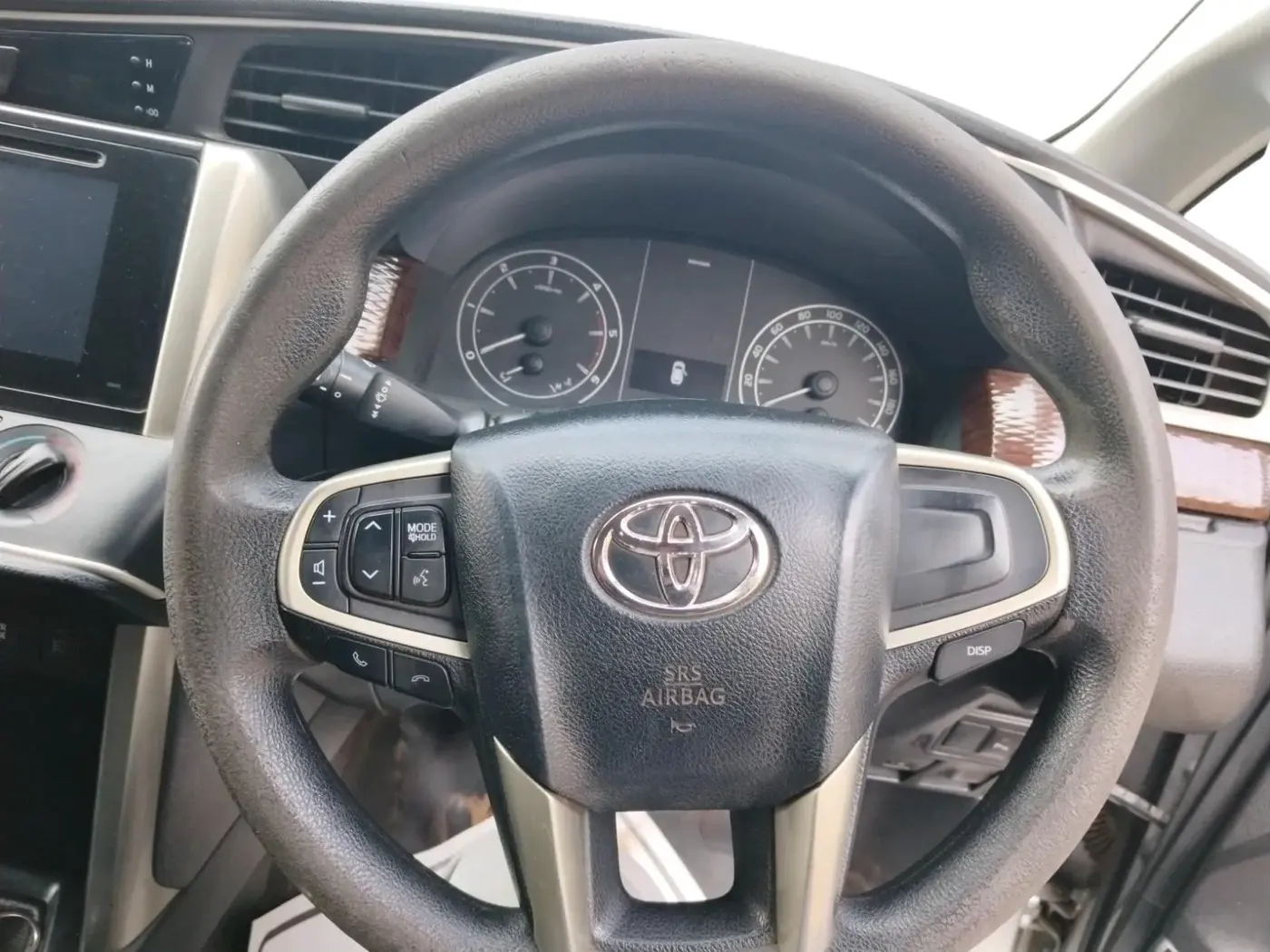 2018 Toyota Innova Crysta 2.4 GX 8 STR, Diesel, Manual, 1,45,696 km, interior