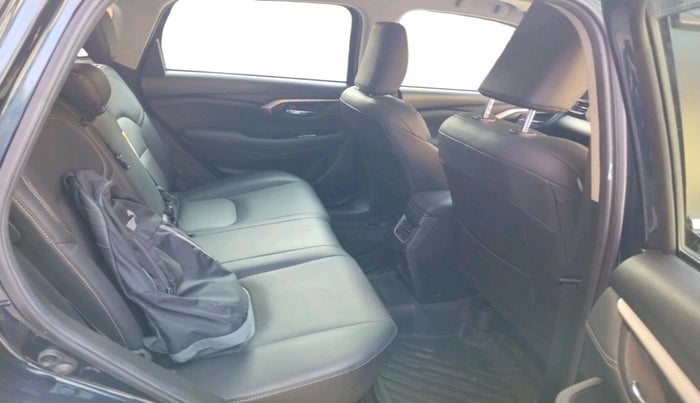 2024 Maruti Grand Vitara ALPHA PLUS HYBRID ECVT, Hybrid, Automatic, 19,161 km, interior