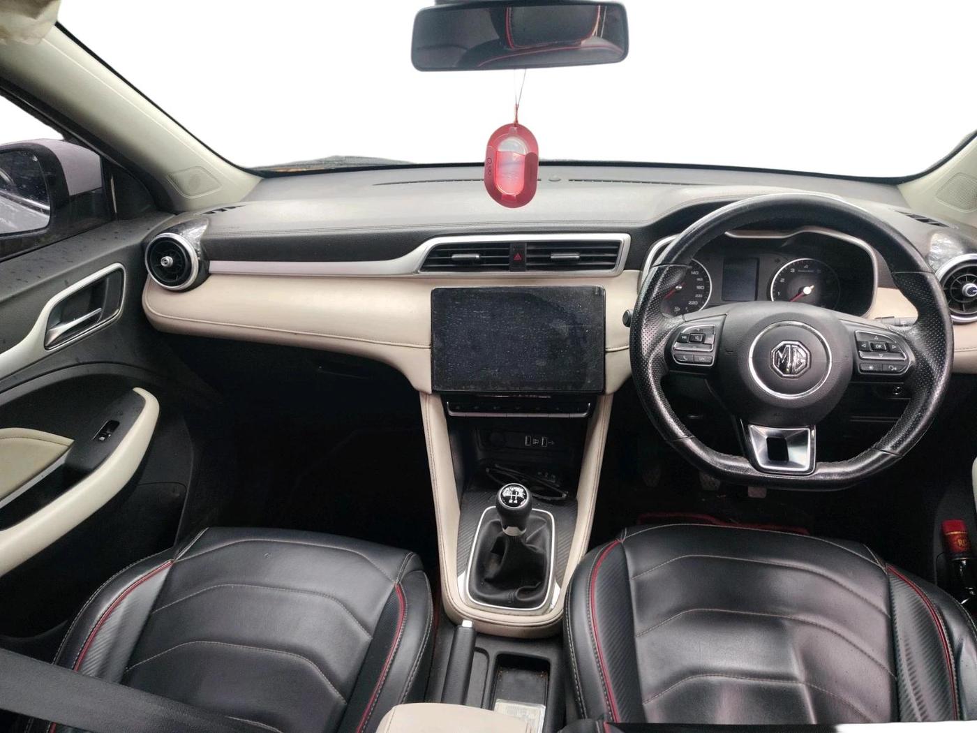 2022 MG ASTOR SUPER 1.5 MT, Petrol, Manual, 42,829 km, interior