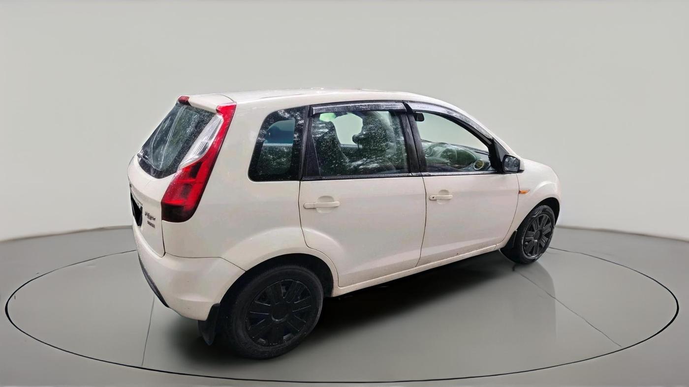 2011 Ford Figo ZXI 1.4 DIESEL, Diesel, Manual, 1,11,982 km, exterior