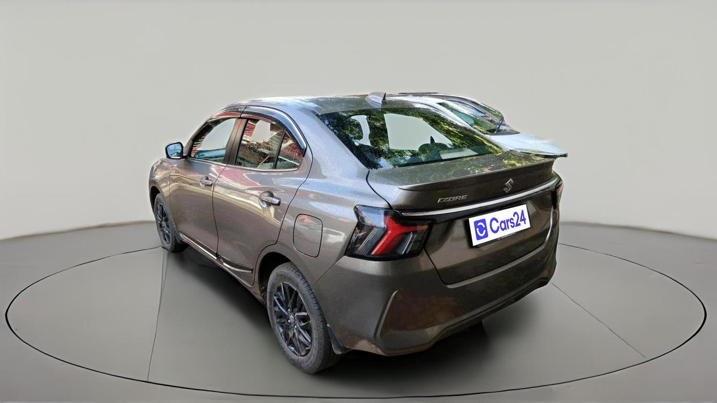 2025 Maruti Dzire ZXi CNG, CNG, Manual, 27,916 km, exterior