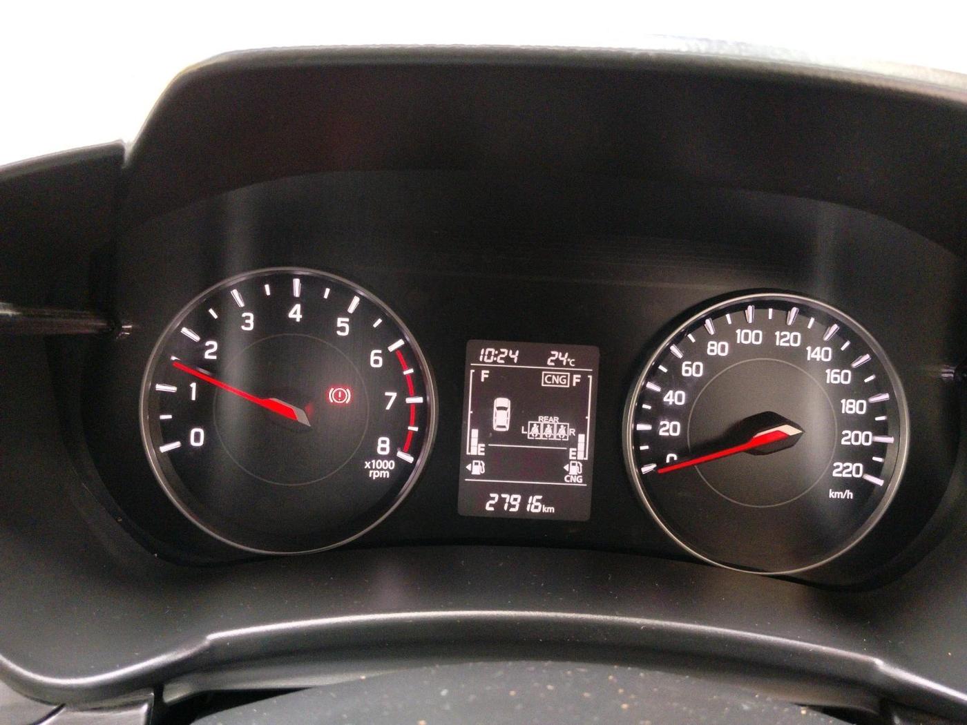 2025 Maruti Dzire ZXi CNG, CNG, Manual, 27,916 km, interior