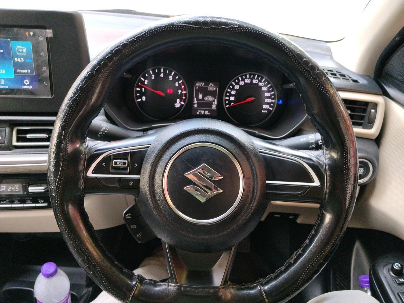 2025 Maruti Dzire ZXi CNG, CNG, Manual, 27,916 km, interior