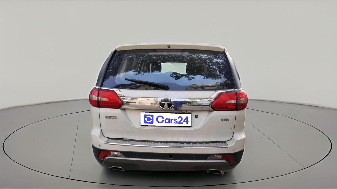 2018 Tata Hexa XTA 4X2 7 STR, Diesel, Automatic, 1,24,327 km, exterior