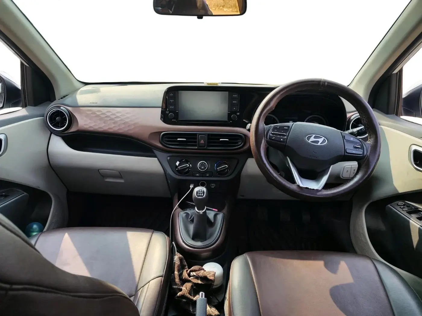 2023 Hyundai AURA SX 1.2 CNG, CNG, Manual, 40,375 km, interior
