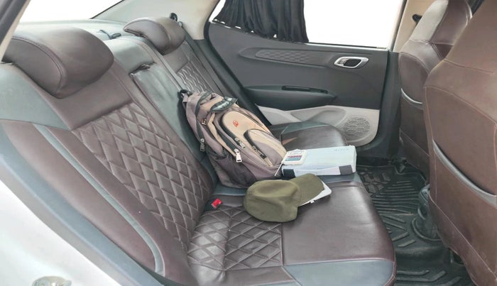 2023 Hyundai AURA SX 1.2 CNG, CNG, Manual, 40,375 km, interior