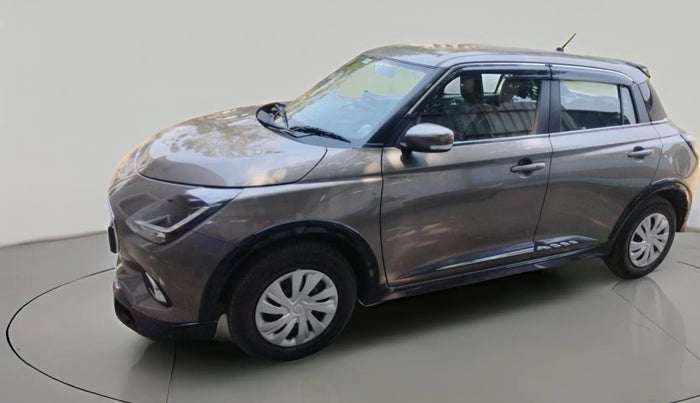 2025 Maruti Swift VXi (O), Petrol, Manual, 4,090 km, exterior