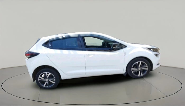 2024 Tata ALTROZ XZ Plus (S) LUX Diese, Diesel, Manual, 39,004 km, exterior