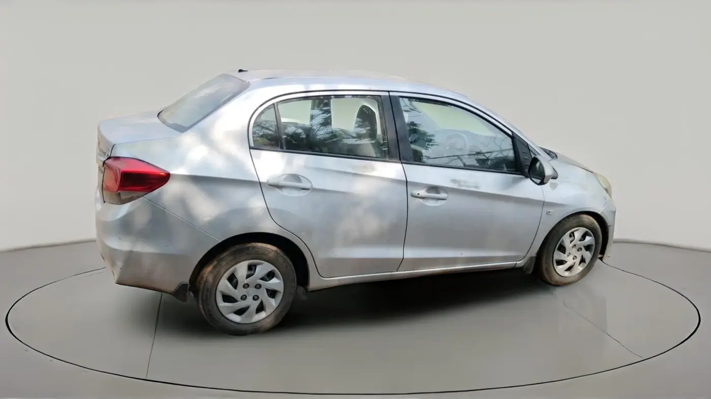 2013 Honda Amaze 1.5L I-DTEC S, Diesel, Manual, 1,43,327 km, exterior