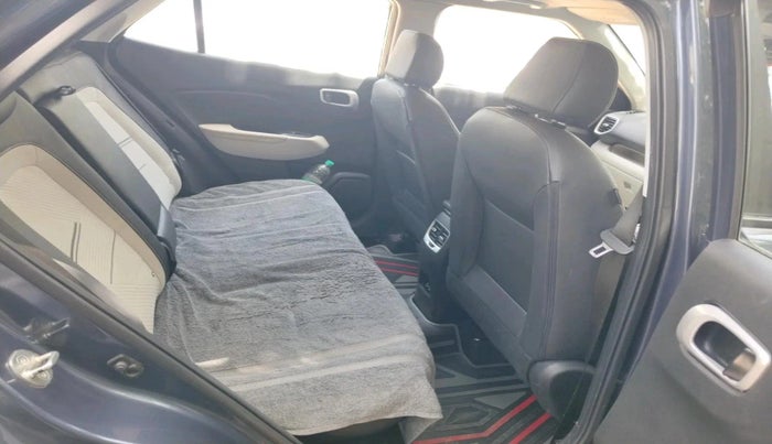 2023 Hyundai VENUE SX (O) 1.0 TURBO DCT, Petrol, Automatic, 51,687 km, interior