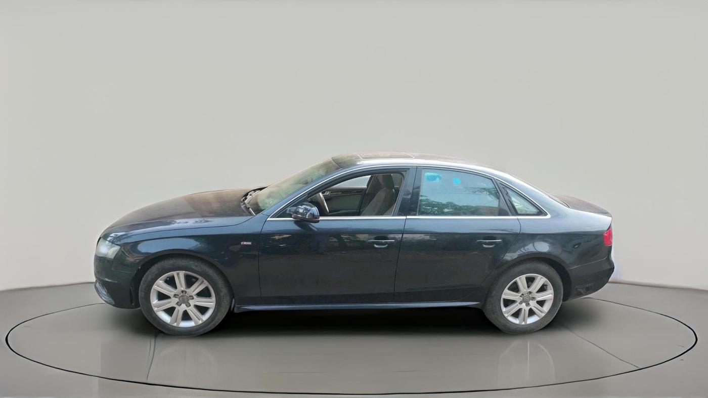 2011 Audi A4 2.0 TDI, Diesel, Automatic, 83,356 km, exterior