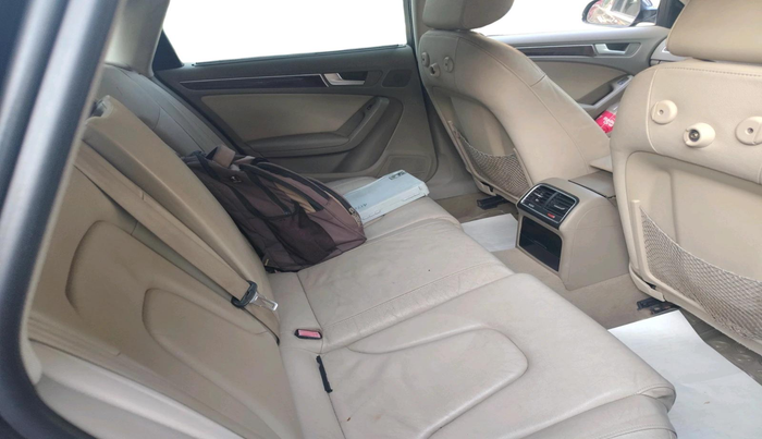2011 Audi A4 2.0 TDI, Diesel, Automatic, 83,356 km, interior
