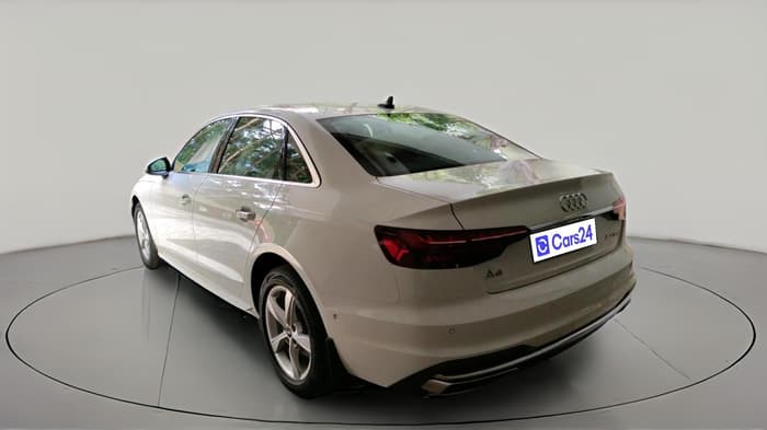 2021 Audi A4 40 TFSI TECHNOLOGY, Petrol, Automatic, 93,665 km, exterior