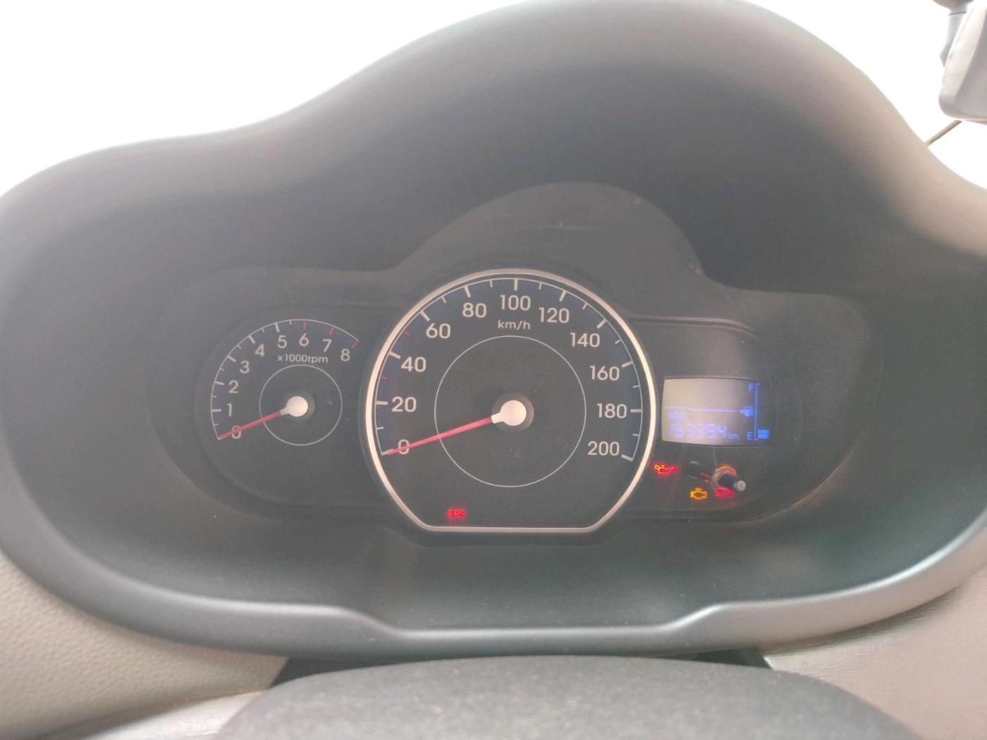 2012 Hyundai i10 MAGNA 1.2, Petrol, Manual, 1,53,394 km, interior