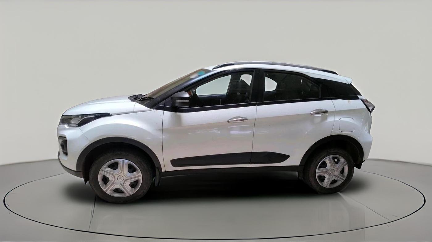 2022 Tata NEXON XM SUNROOF PETROL, Petrol, Manual, 76,121 km, exterior