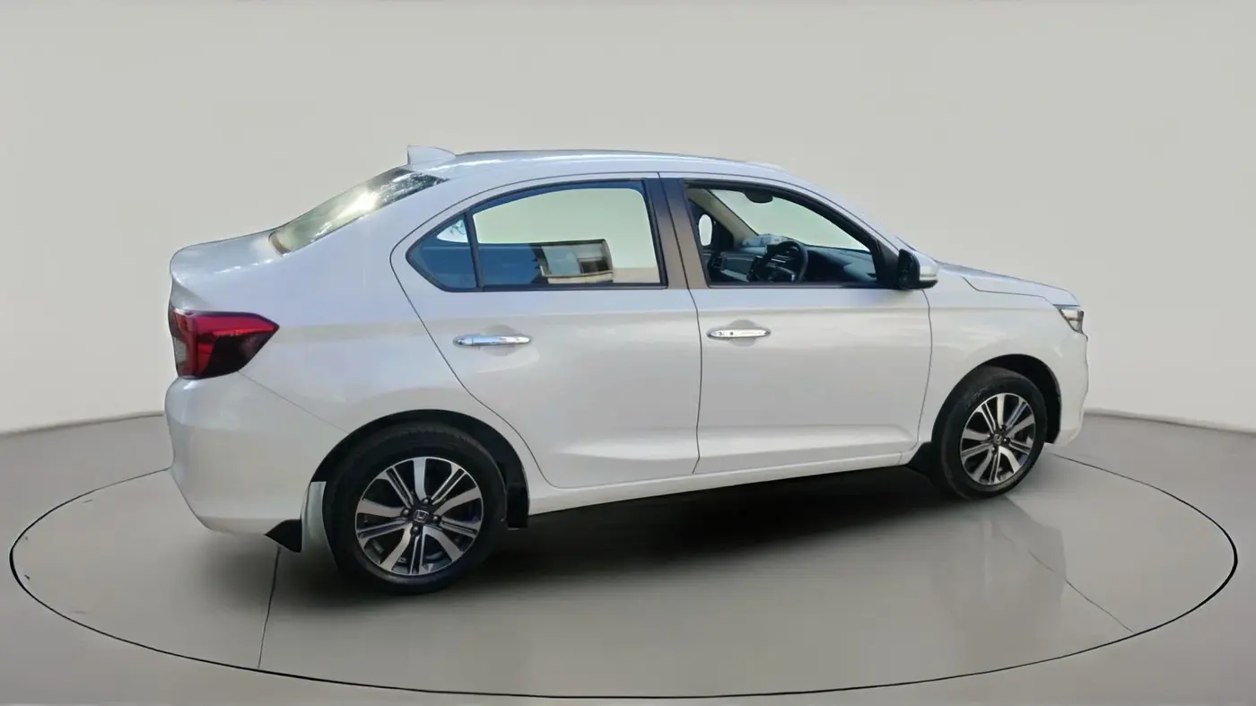 2024 Honda Amaze 1.2L I-VTEC VX, Petrol, Manual, 17,780 km, exterior