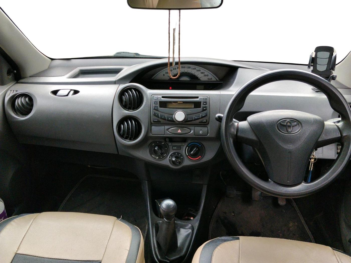2012 Toyota Etios G, Petrol, Manual, 1,38,851 km, interior